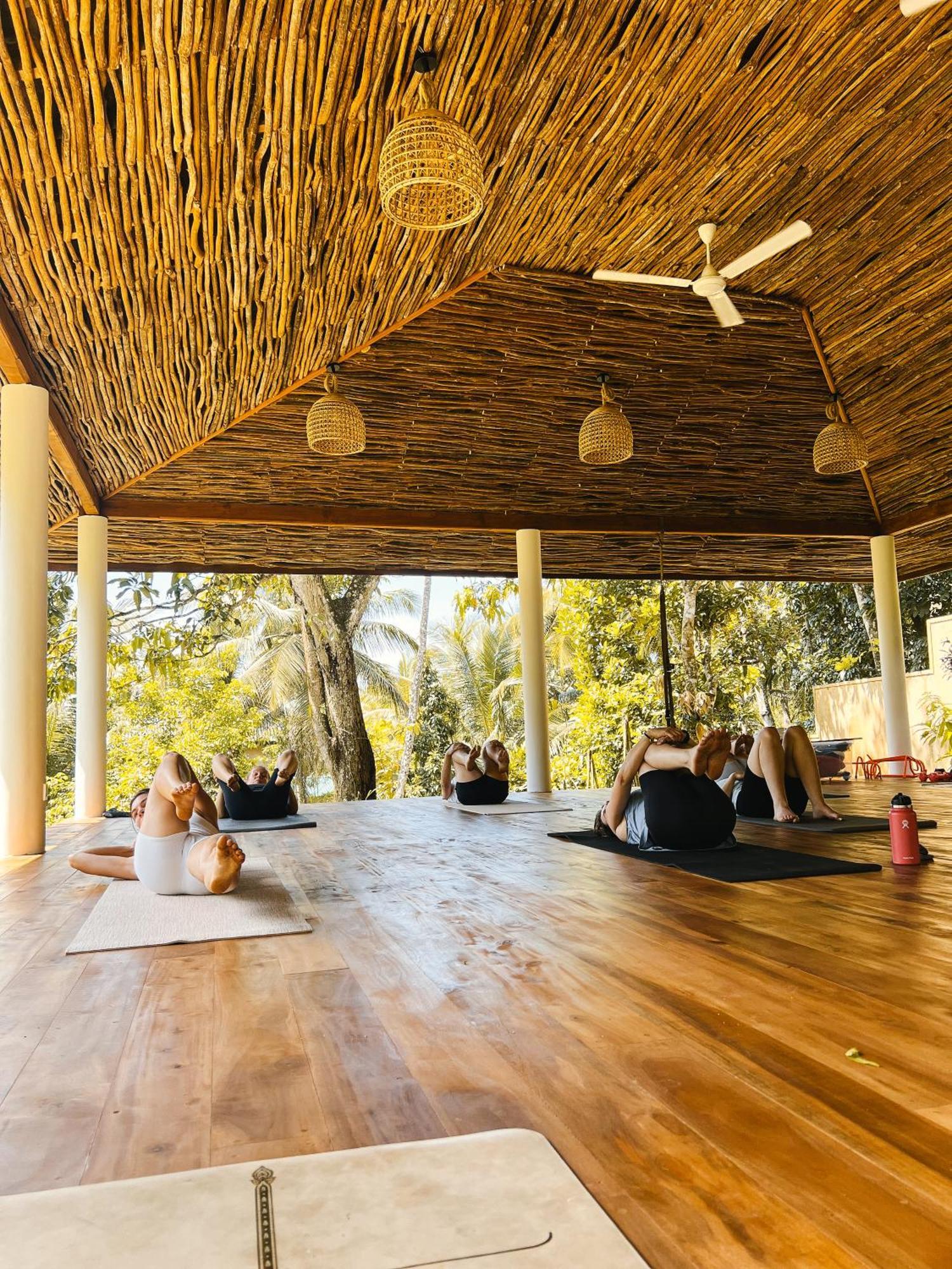 Roots Retreat Otel Unawatuna Dış mekan fotoğraf